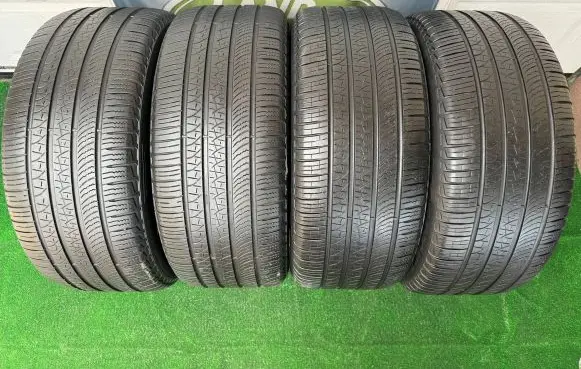 Land Rover Range Rover Sport L494 R21 summer tire 