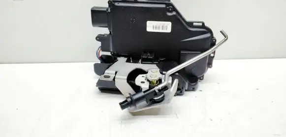 Audi A4 S4 B6 8E 8H Rear door lock 8E0839015C