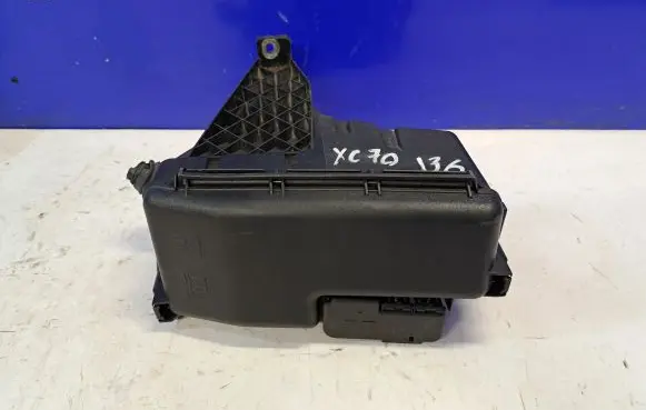 Volvo S60 Fuse box set 30728132