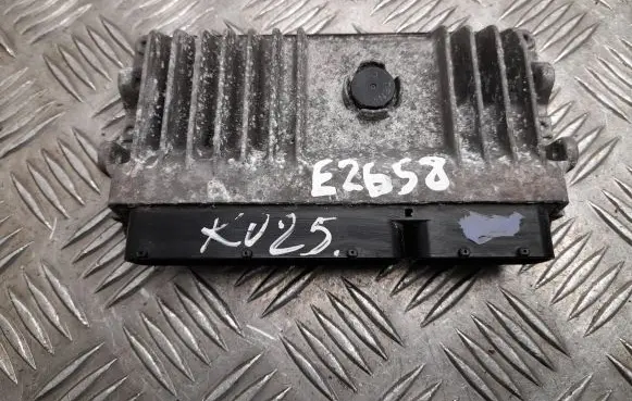 Toyota Prius (XW50) Engine control unit/module 8966147680