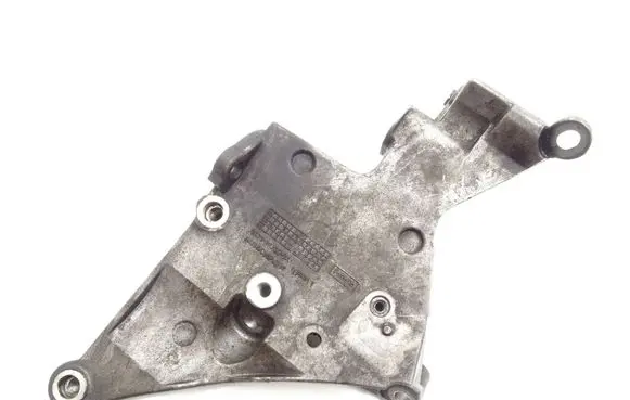 Jaguar XF X250 Engine mounting bracket 9X233K738BA