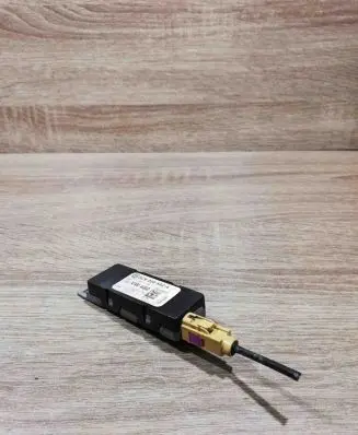 Antenna control unit