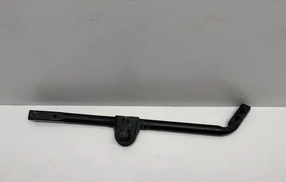 Chrysler Pacifica Radiator support slam panel bracket 68231357AC 471440301