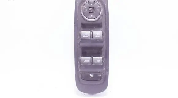 Ford Mondeo Mk III Electric window control switch 7S7T14A132BC