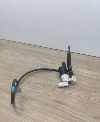 Volvo V60 Windscreen/windshield washer pump 22006903 22006902