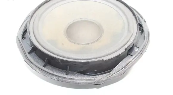 Audi A4 S4 B7 8E 8H Front door speaker 8H0035412