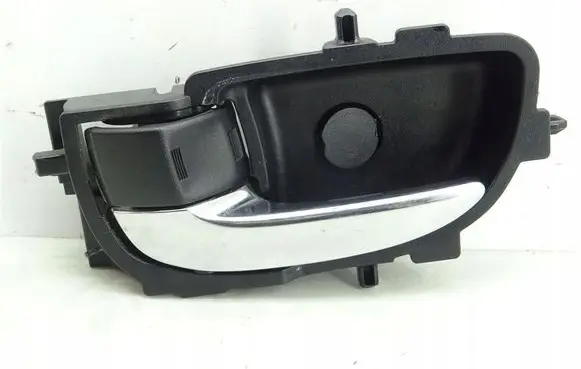 Toyota Prius (XW30) Rear door interior handle trim 