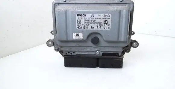 Mercedes-Benz B W245 Engine control unit/module A6401501091 0281013557