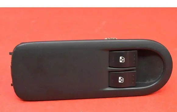 Renault Megane II Electric window control switch 156018090C