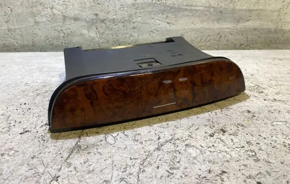Mercedes-Benz S W220 Car ashtray A2206800252
