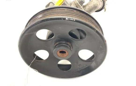 Opel Insignia A Power steering pump 