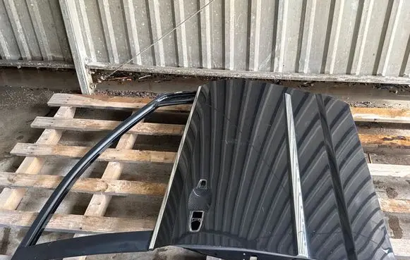 Chrysler Grand Voyager V Front door