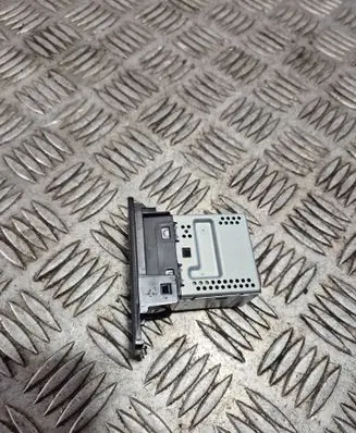 Volvo XC90 USB socket connector 31407038