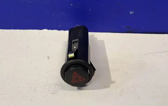 Saab 95 - 96 Hazard light switch 4109526