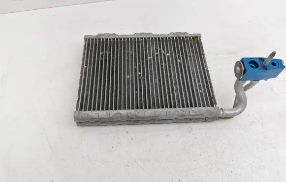 Air conditioning (A/C) radiator (interior)