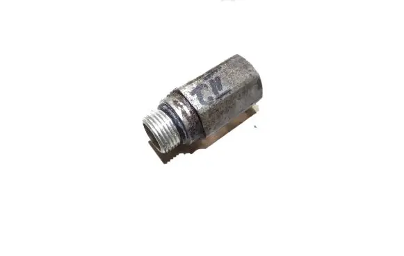 Volkswagen Touareg II Air suspension valve block 