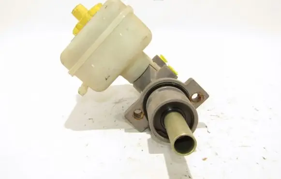 Audi A3 S3 8L Master brake cylinder