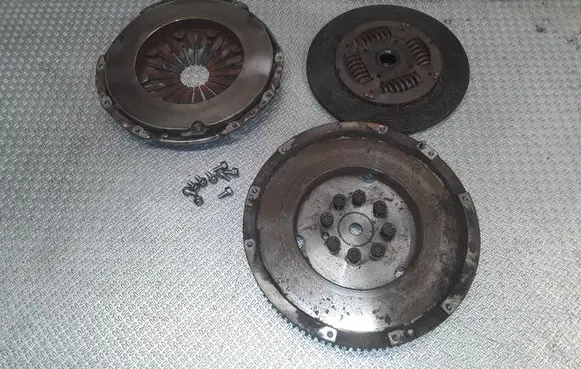 KIA Venga Clutch set kit 32021