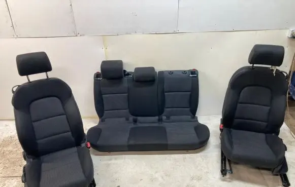 Seat set