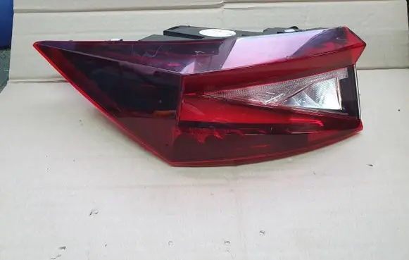 Skoda Enyaq iV Rear/tail lights 5LA945207