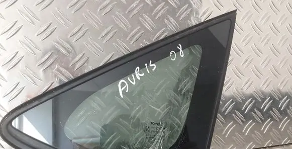 Toyota Auris 150 Front triangle window/glass 43R007951