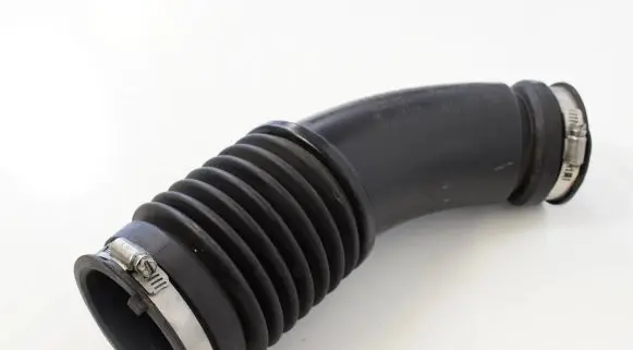 Jeep Grand Cherokee (WK) Air intake hose/pipe 68088249AB