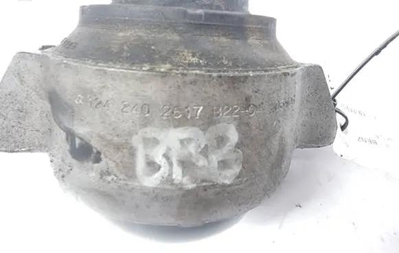 Mercedes-Benz SL R129 Engine mount bracket 1242402617