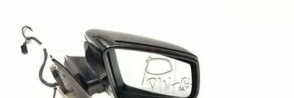 Mitsubishi Montero Front door electric wing mirror