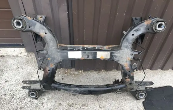 BMW X5 E70 Rear subframe 6863815