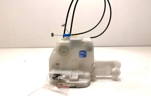 Mitsubishi Eclipse Cross Front door lock 