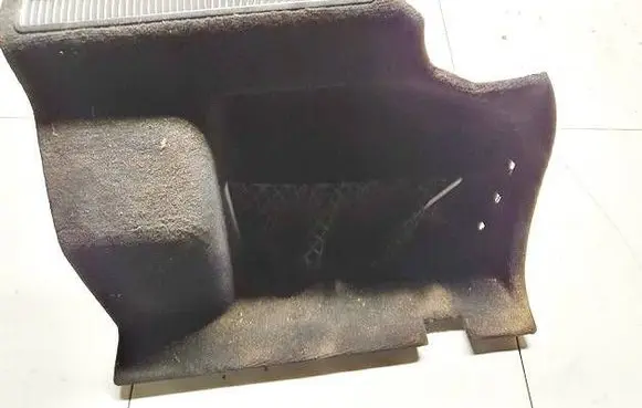 Mercedes-Benz E W211 Other trunk/boot trim element a2116903826