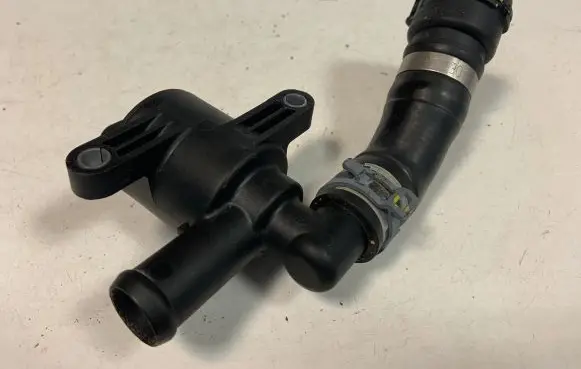 Audi Q7 4M Electric auxiliary coolant/water pump 4H0121671D