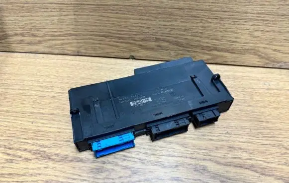 BMW 7 F01 F02 F03 F04 Comfort/convenience module 9244391 5046163175 10681810