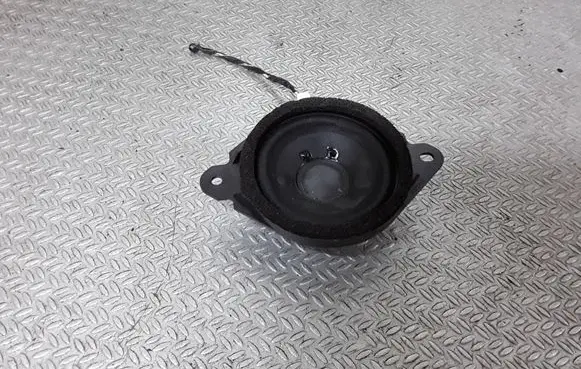 Mazda CX-7 Parcel shelf speaker 