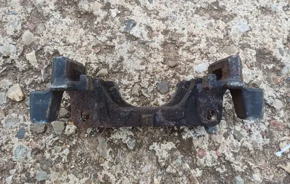 Alfa Romeo 166 Front Brake Caliper Pad/Carrier 