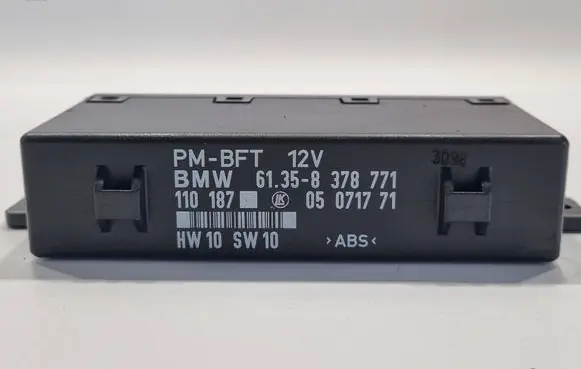 BMW 5 E39 Door control unit/module 61358378771 110187