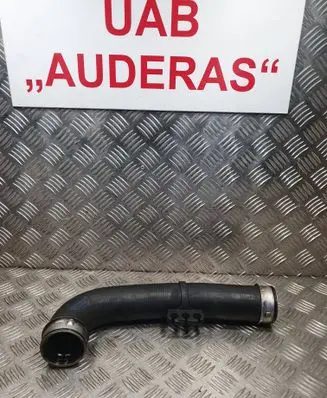 Skoda Octavia Mk2 (1Z) Intercooler hose/pipe 1K0145838N