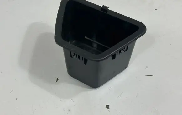 BMW X2 F39 Glove box 7470523