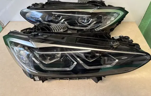 BMW i4 Headlights/headlamps set 5A19354