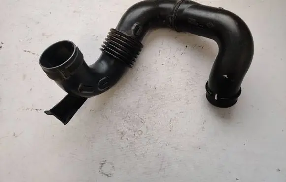Renault Master III Air intake duct part 165554107R 70356875
