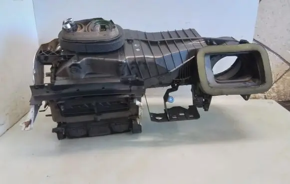 Interior heater climate box assembly
