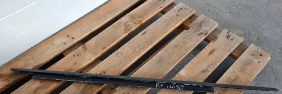 Audi A4 S4 B8 8K Front door glass trim molding 8K0837478