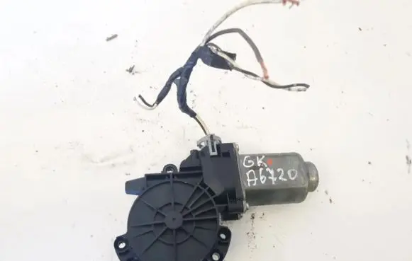 Hyundai Sonata Rear door window regulator motor 0898