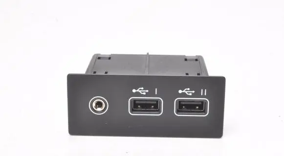 Renault Captur II USB socket connector 284H39520R