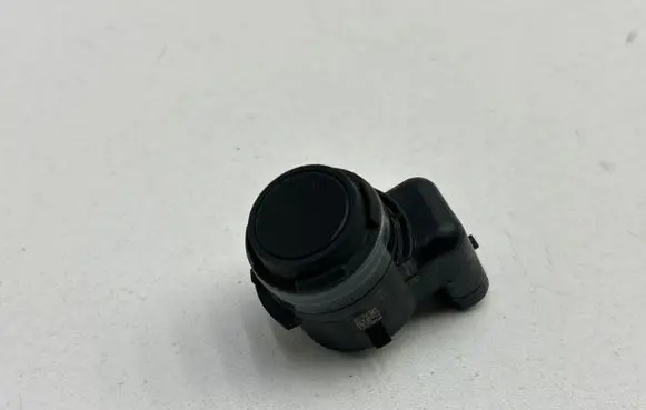 Audi Q3 F3 Parking PDC sensor 5Q0919275C E231965