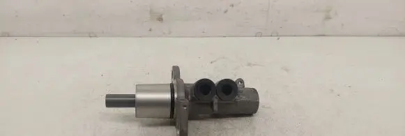 Volkswagen PASSAT B5 Master brake cylinder