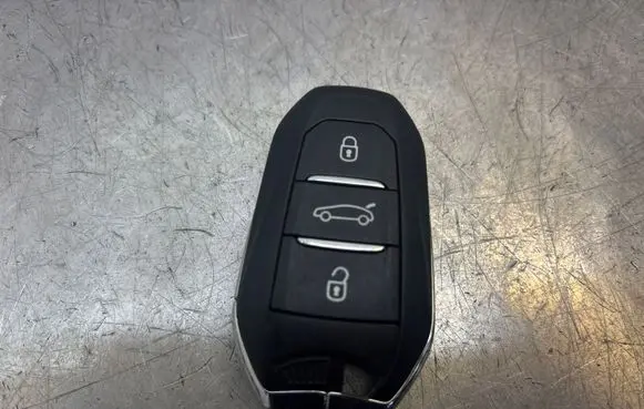 Peugeot 508 Ignition key/card