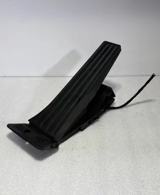 BMW 6 F12 F13 Accelerator throttle pedal 6852644 25916010 5710113728