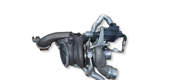 BMW 5 G30 G31 G38 Turbo 7637563