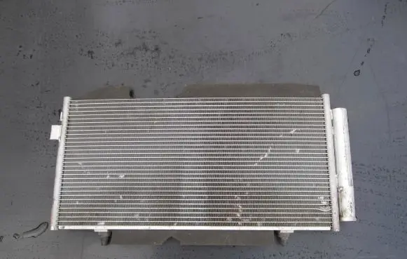 Subaru Impreza IV A/C cooling radiator (condenser) T1018031BC 15252385